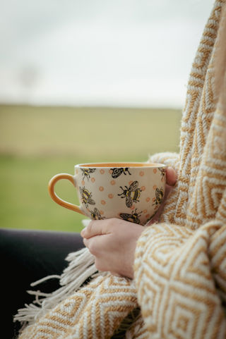 Bumble Bee Mug, Throw 5