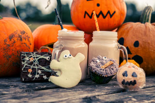 Pumpkin Patch 2023 Sweet Treats Spiced Lattes