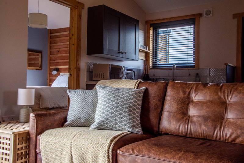 Lounge Kitchen